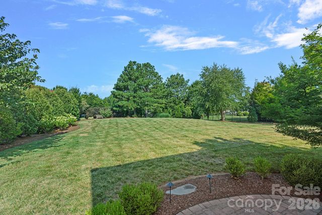 817 Wheatfield Drive, Waxhaw, NC 28173