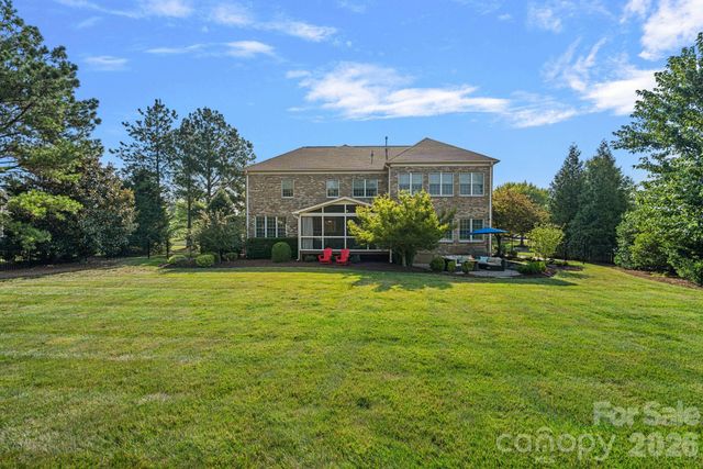 817 Wheatfield Drive, Waxhaw, NC 28173