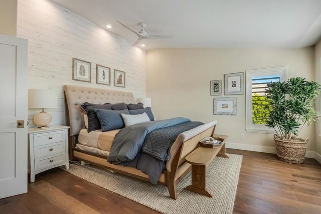 7794 Calle Mejor, Carlsbad, CA 92009