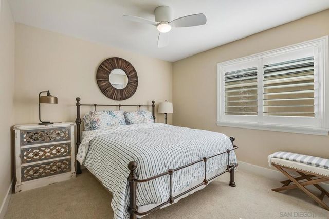 7794 Calle Mejor, Carlsbad, CA 92009