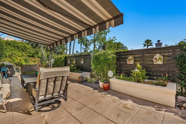 7794 Calle Mejor, Carlsbad, CA 92009