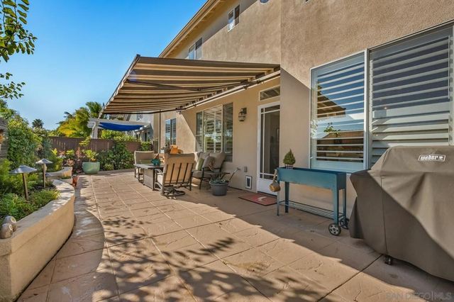 7794 Calle Mejor, Carlsbad, CA 92009