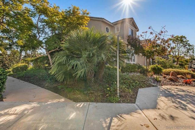 7794 Calle Mejor, Carlsbad, CA 92009
