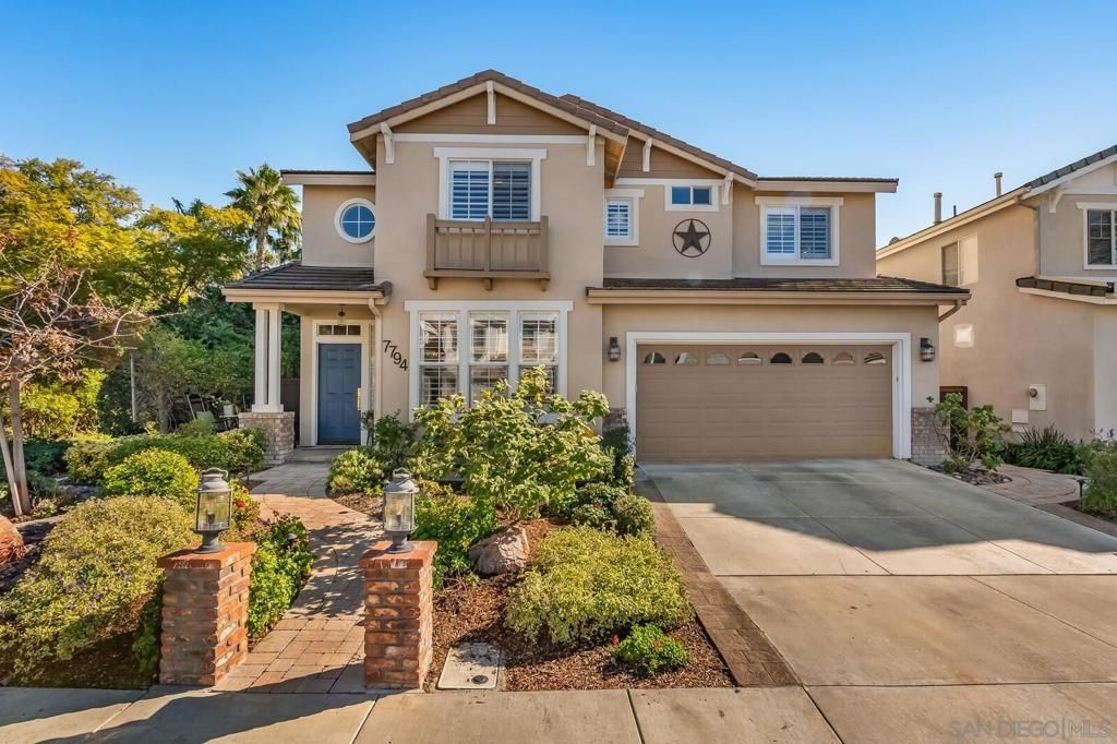 7794 Calle Mejor, Carlsbad, CA 92009