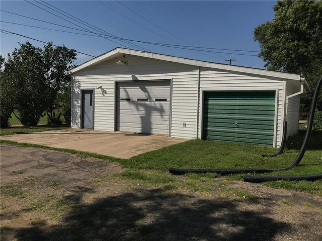 211 S Lafayette Avenue S, Fulda, MN 56131