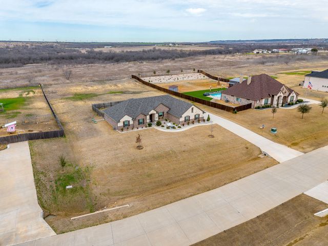 161 Highgate Drive, Venus, TX 76084