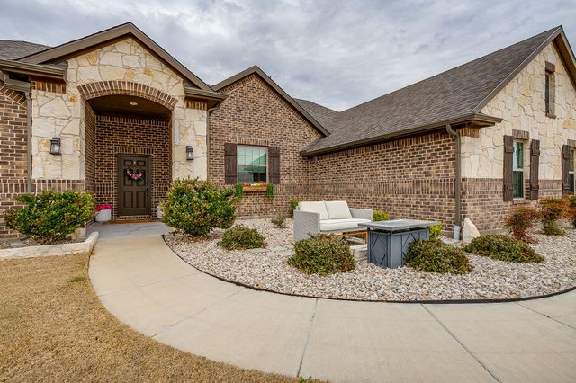 161 Highgate Drive, Venus, TX 76084
