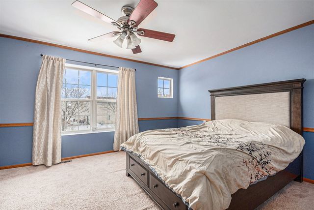 1137 S Wabena Avenue, Minooka, IL 60447