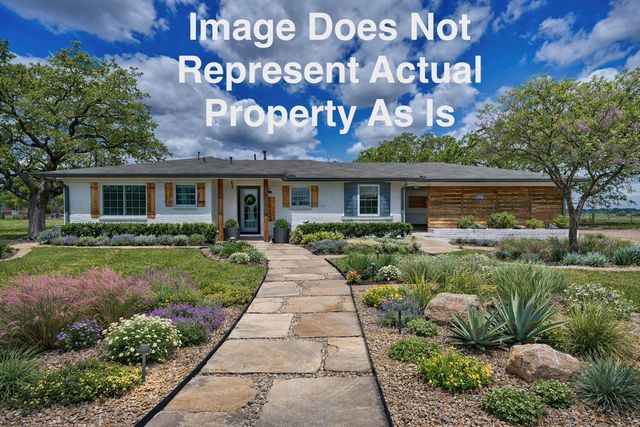 1620 W Us Highway 290, Carmine, TX 78932