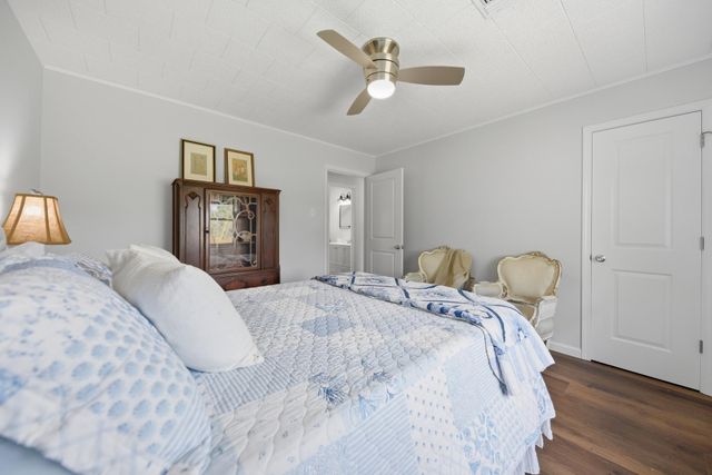 1620 W Us Highway 290, Carmine, TX 78932