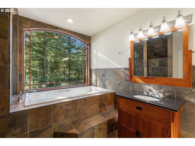 47742 STATE HWY 14, Stevenson, WA 98648