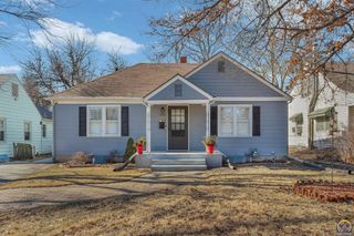 2011 SW High AVE, Topeka, KS 66604