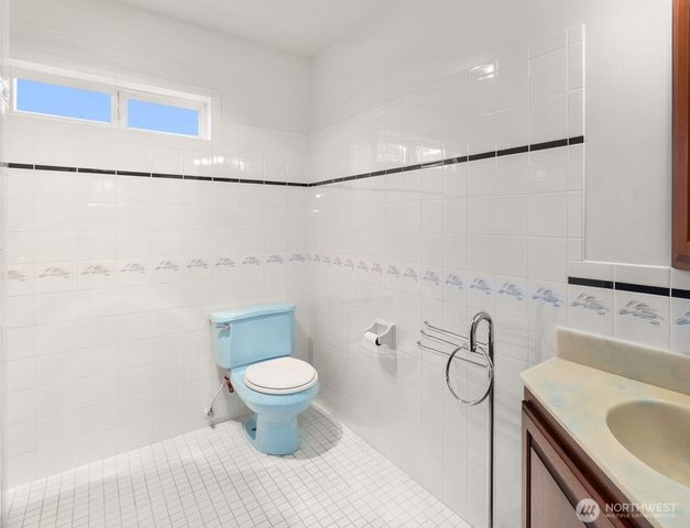 301 E Lila, Westport, WA 98595