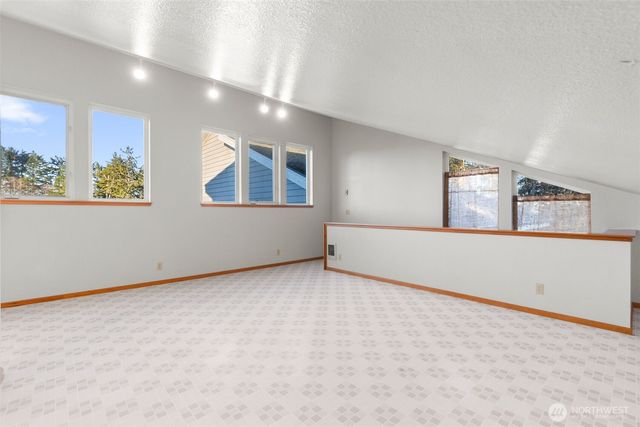 301 E Lila, Westport, WA 98595