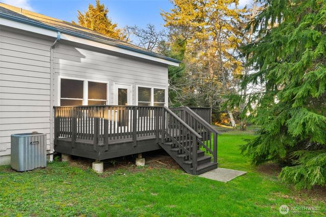 301 E Lila, Westport, WA 98595