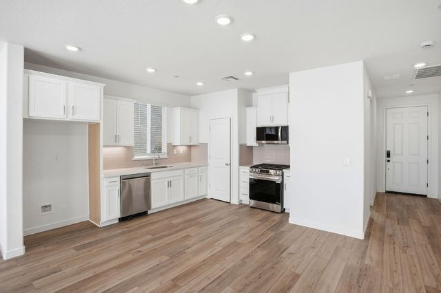1512 Roebling St, Lincoln, CA 95648