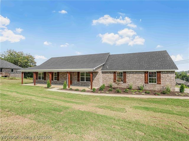 2316 Durango Drive, Van Buren, AR 72956