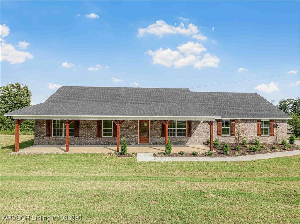 2316 Durango Drive, Van Buren, AR 72956