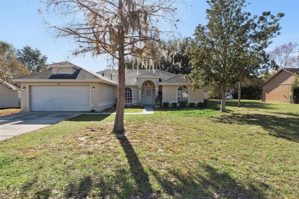 13031 SCOTTISH PINE LANE, Clermont, FL 34711