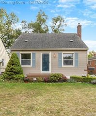 1417 Eaton Road, Berkley, MI 48072