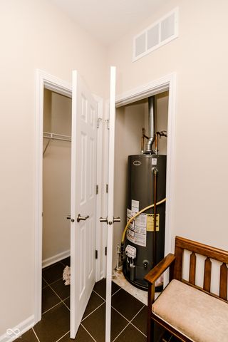 1597 Lacebark Drive B, Greenwood, IN 46143