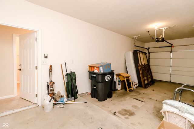 1597 Lacebark Drive B, Greenwood, IN 46143