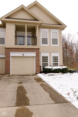 1597 Lacebark Drive B, Greenwood, IN 46143