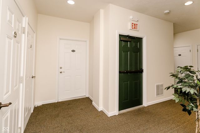 1597 Lacebark Drive B, Greenwood, IN 46143