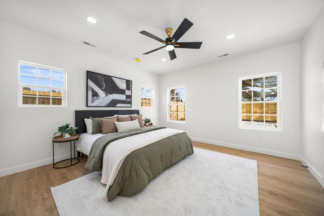 470 Woodlawn Avenue, Columbus, OH 43228