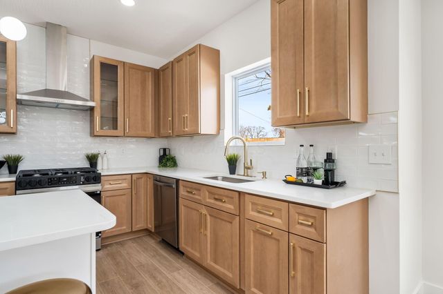 470 Woodlawn Avenue, Columbus, OH 43228