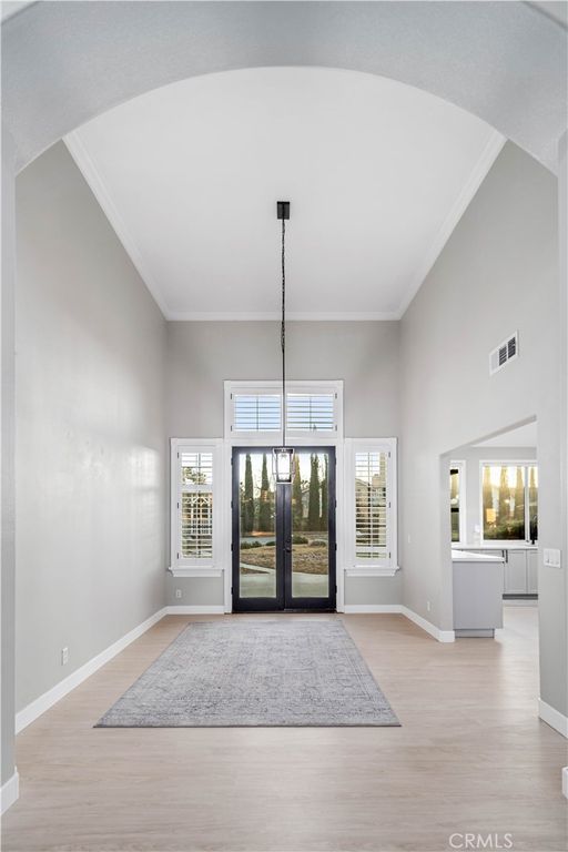 Image 13 of property listing at 40113 Tesoro Lane, Palmdale, CA 93551