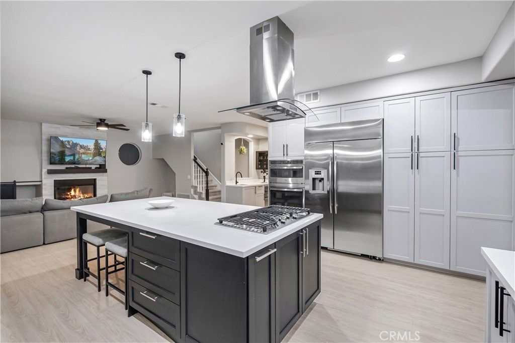 Image 20 of property listing at 40113 Tesoro Lane, Palmdale, CA 93551