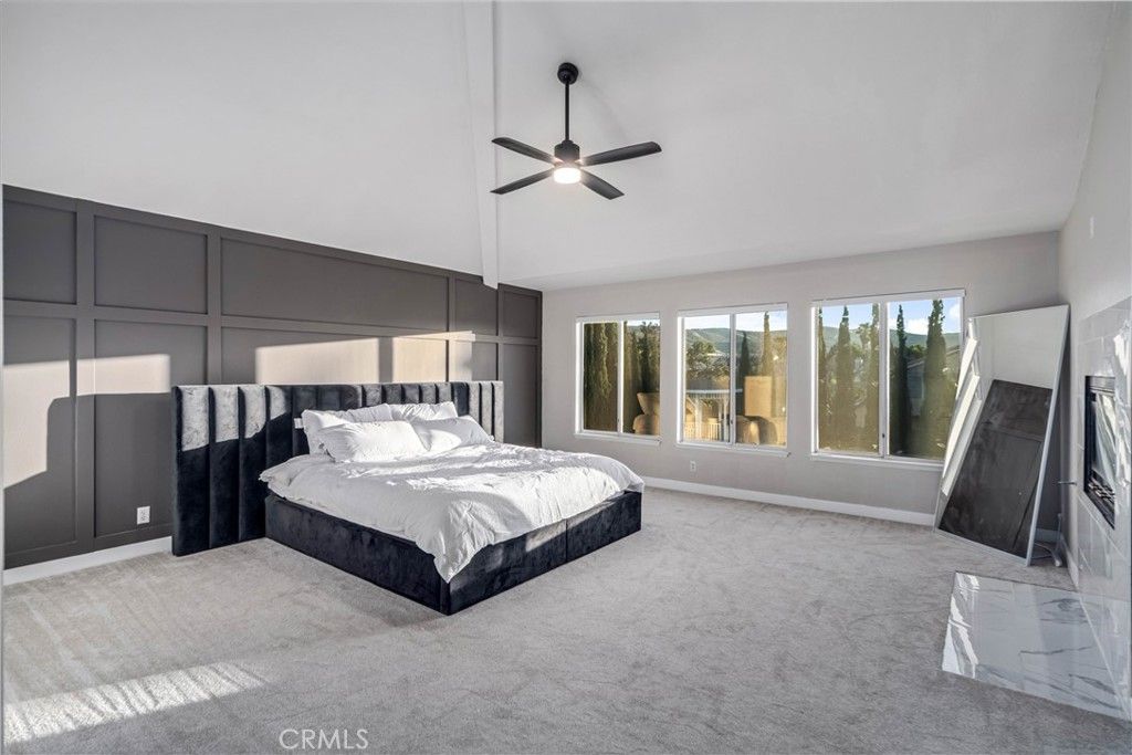 Image 31 of property listing at 40113 Tesoro Lane, Palmdale, CA 93551