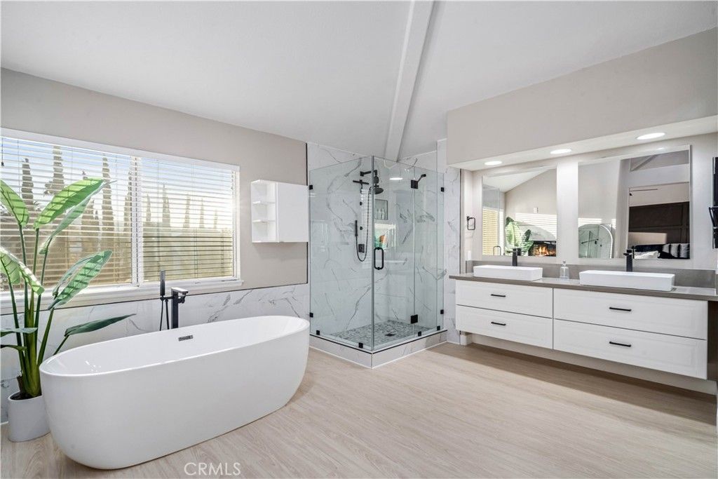 Image 35 of property listing at 40113 Tesoro Lane, Palmdale, CA 93551