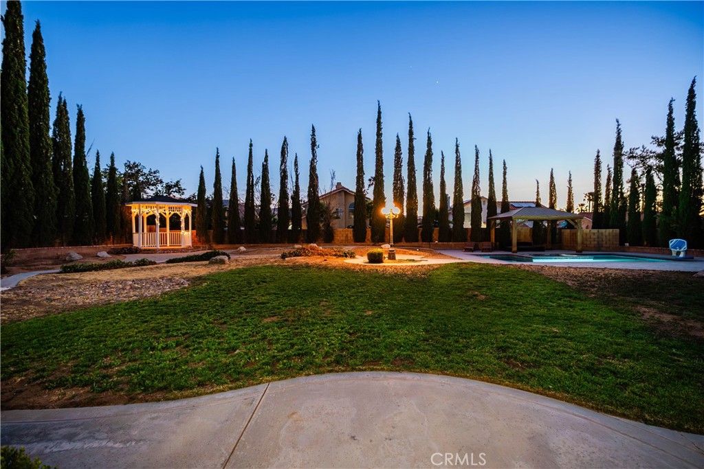 Image 46 of property listing at 40113 Tesoro Lane, Palmdale, CA 93551