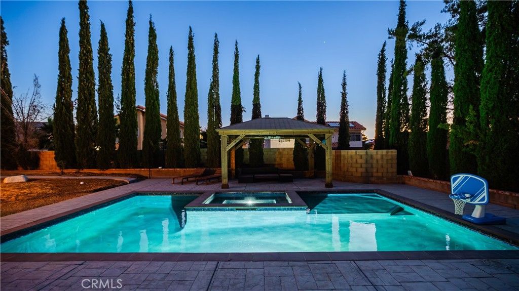 Image 51 of property listing at 40113 Tesoro Lane, Palmdale, CA 93551