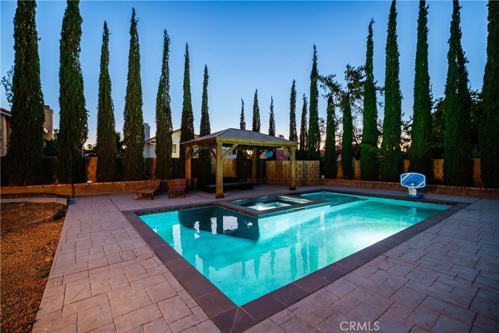 Image 52 of property listing at 40113 Tesoro Lane, Palmdale, CA 93551