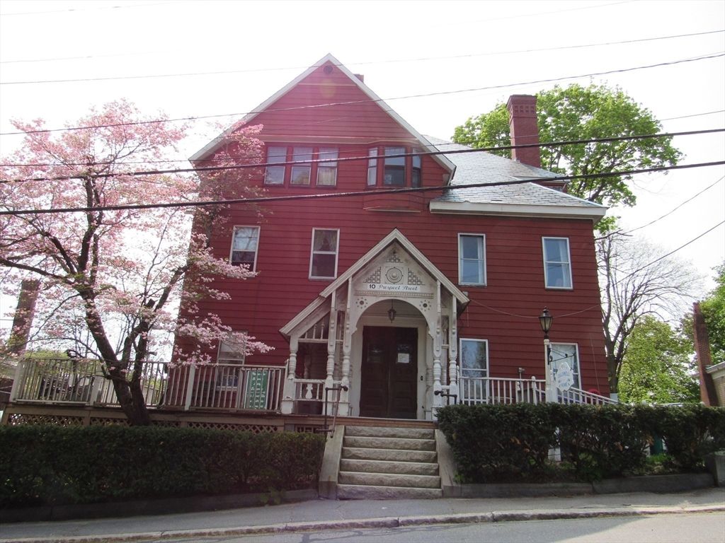 10 Prospect, Fitchburg, MA 01420