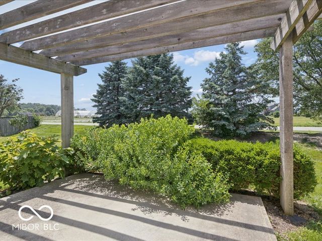 15501 Wandering Way, Noblesville, IN 46060