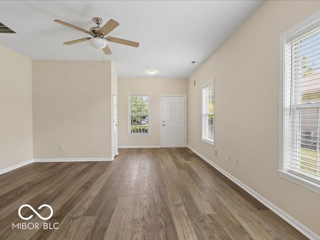 15501 Wandering Way, Noblesville, IN 46060