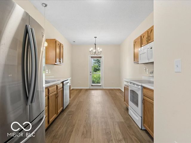 15501 Wandering Way, Noblesville, IN 46060