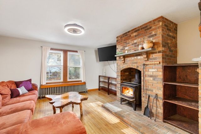 227 Essex Ave., Gloucester, MA 01930