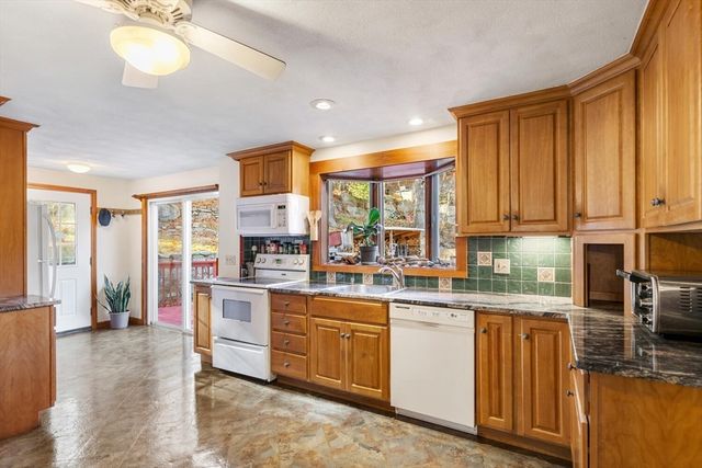 227 Essex Ave., Gloucester, MA 01930