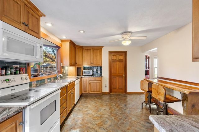 227 Essex Ave., Gloucester, MA 01930