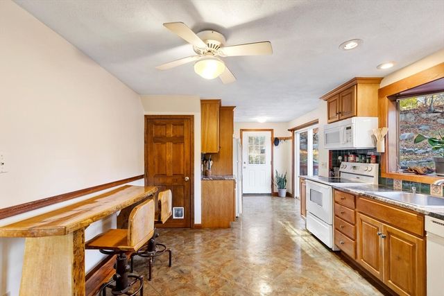 227 Essex Ave., Gloucester, MA 01930