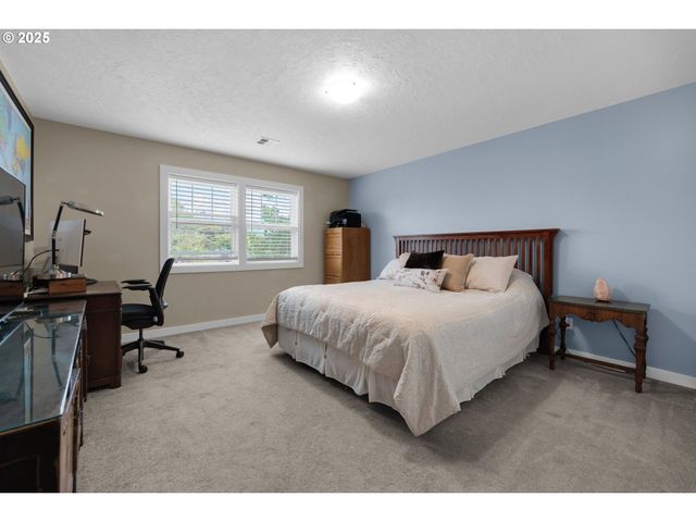 1164 Beach Dr, Seaside, OR 97138