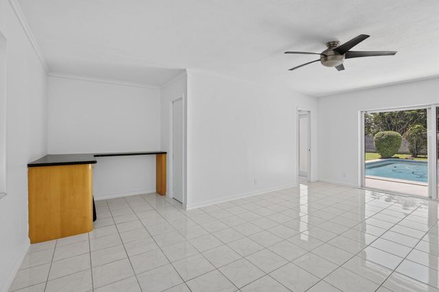 1820 SW 67th Terrace, Plantation, FL 33317