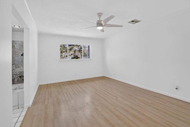 1820 SW 67th Terrace, Plantation, FL 33317