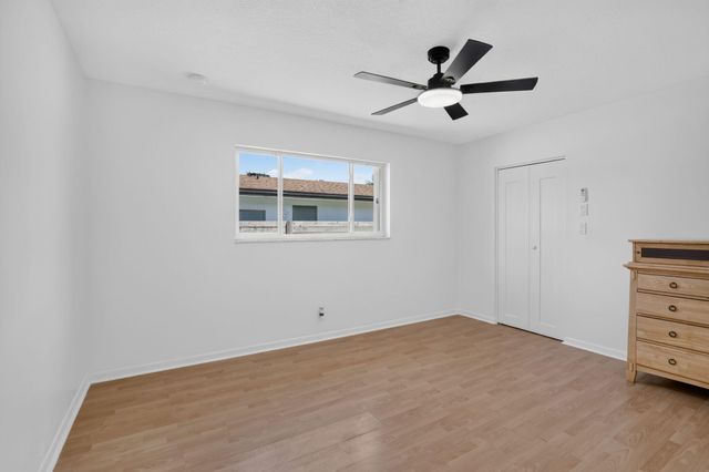 1820 SW 67th Terrace, Plantation, FL 33317
