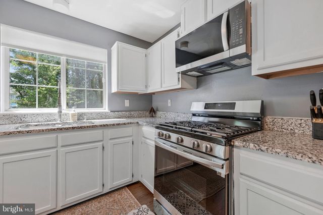 2962-E PINTAIL PL, Waldorf, MD 20603